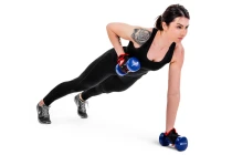 Фитнес гантели: упражнения и советы от тренера