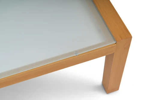 Елегантний журнальний столик