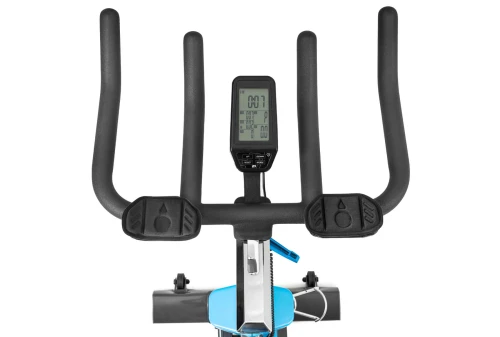 Читаемый счетчик тренировок Отображаемые функции: