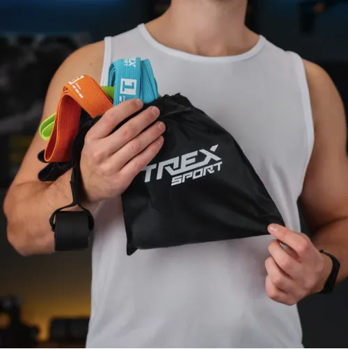 Удобное дверное крепление в комплекте