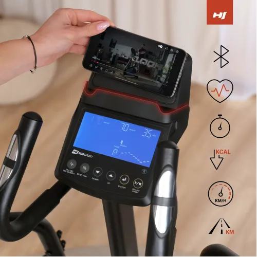 Интеллектуальные тренировки с LED-дисплеем и фитнес-приложениями